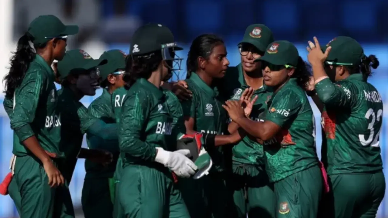 ওয়ানডে র্যাঙ্কিংয়ে সুখবর পেল জ্যোতিরা