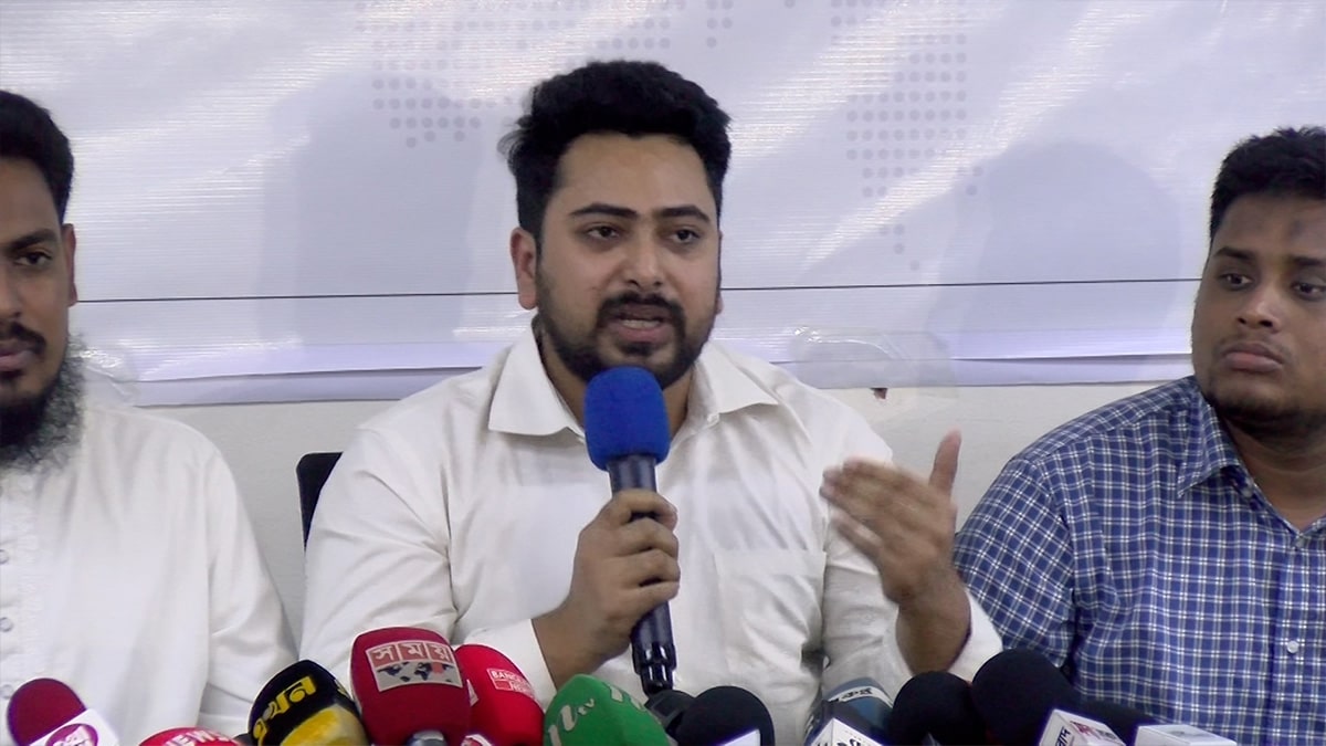 নিবন্ধনের জন্য এনসিপি আবেদন করবে এই মাসেই: নাহিদ ইসলামের ঘোষণা