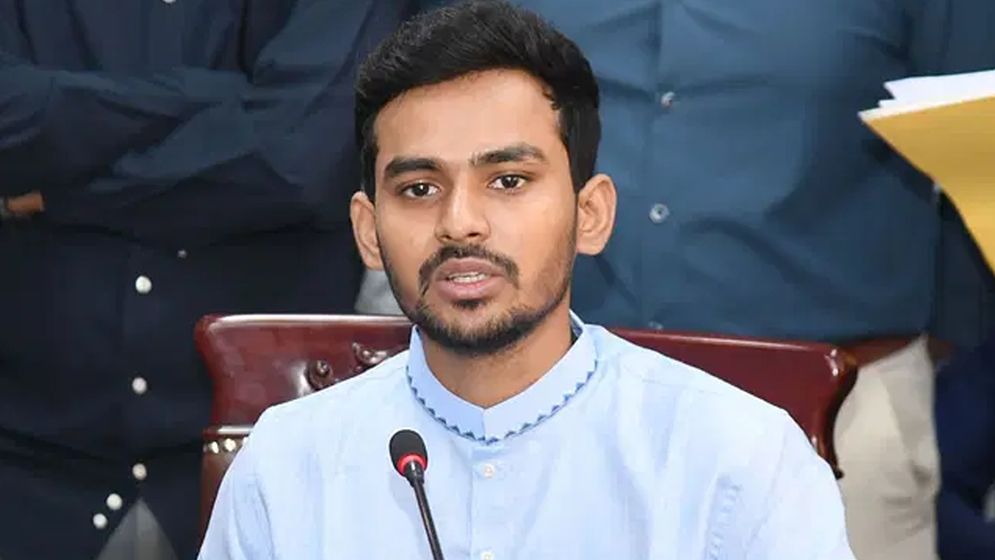 কেউ বেশি ভাড়া নিচ্ছে না, সবাই ফেরেশতা হয়ে গেছে: আসিফ মাহমুদ