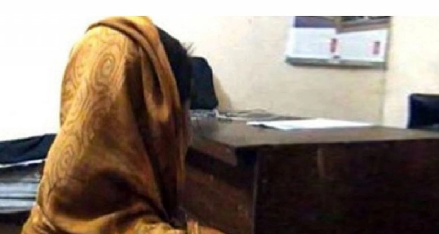 ১০ পেশার মানুষ সবচেয়ে বেশি পরকীয়া করে