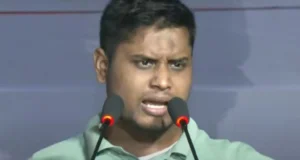 কারিনা কায়সারের জানাজায় যোগ দেওয়ার আহ্বান হাসনাত আবদুল্লাহর