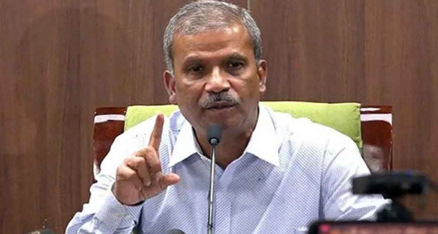 গণভোট কবে হবে? যা জানালেন উপদেষ্টা আসিফ নজরুল