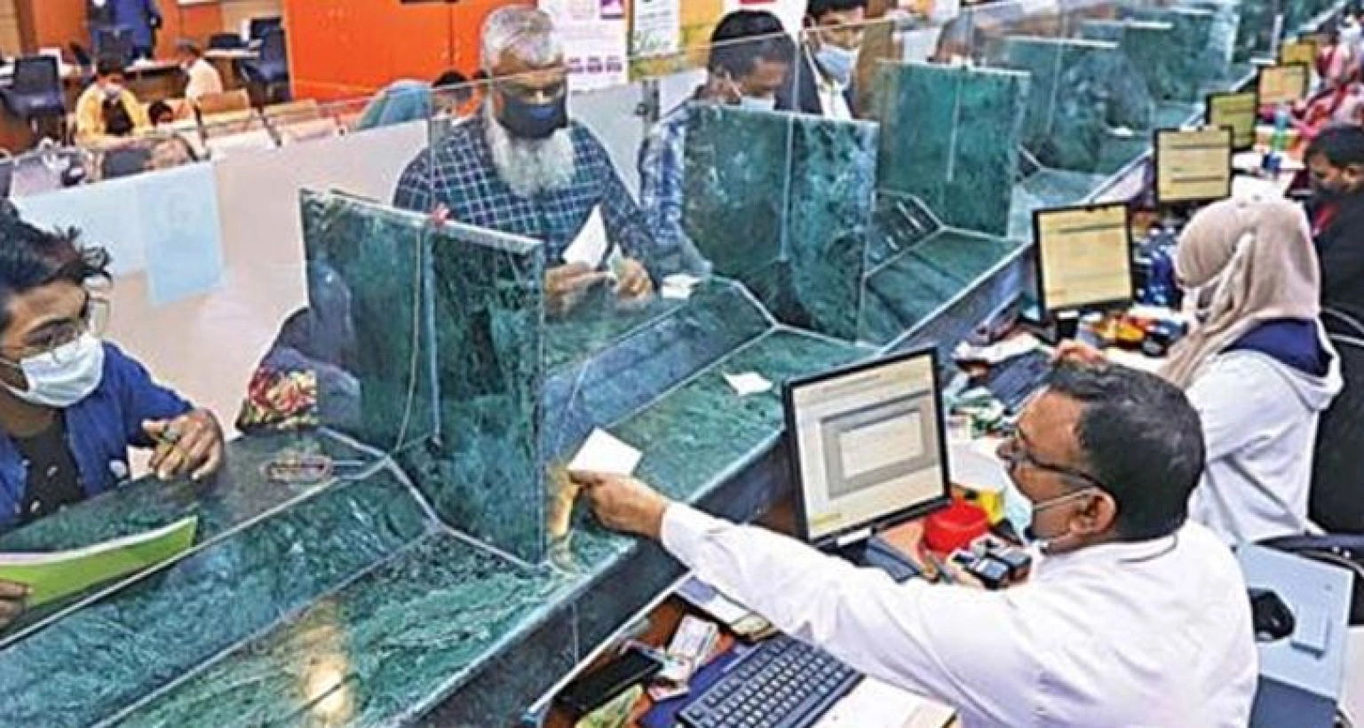 দেশের ব্যাংকগুলোর অফিস ও লেনদেনের সময়সূচিতে পরিবর্তন