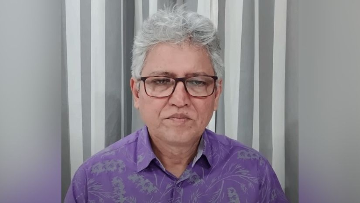 বাংলাদেশের গণতন্ত্র কেমন হবে সেটা বিদেশি ব্যক্তি শেখাতে পারবে না : মাসুদ কামাল