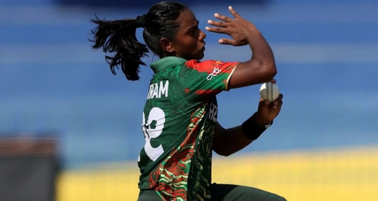 ‘বাবাকে ভিডিও কল দিতে পারিনি, উনি বাটন ফোন ব্যবহার করেন’
