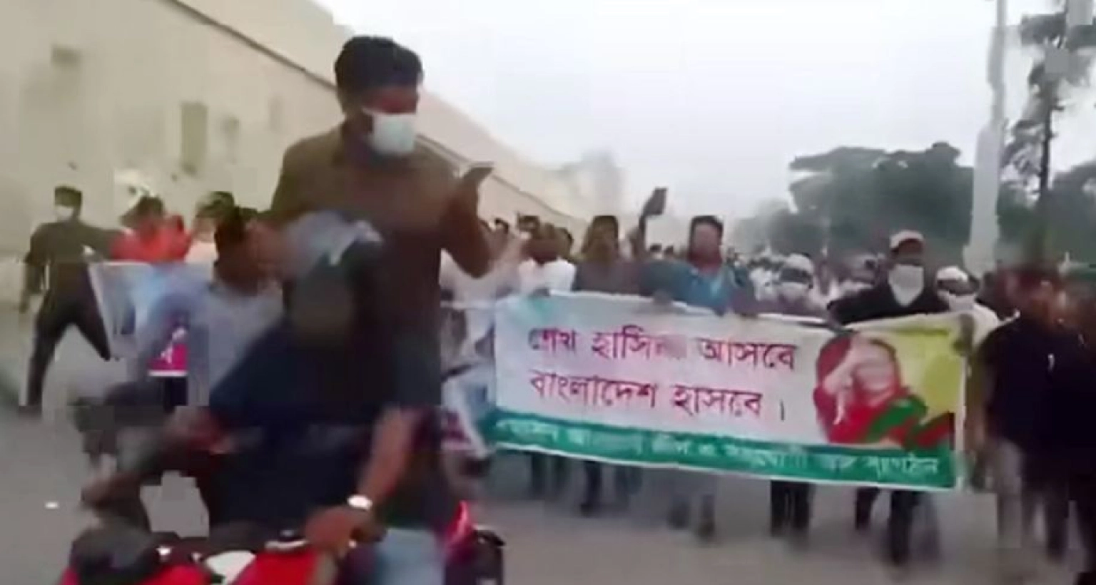 ‘৩ হাজারের বেশি গ্রেপ্তার আ. লীগের ঝটিকা মিছিল থেকে’