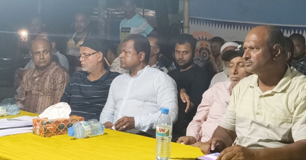 ‘জামায়াত একটি ভোটের আশায় হিন্দুদের পূজায় যাচ্ছে, গীতা পাঠ করছে’