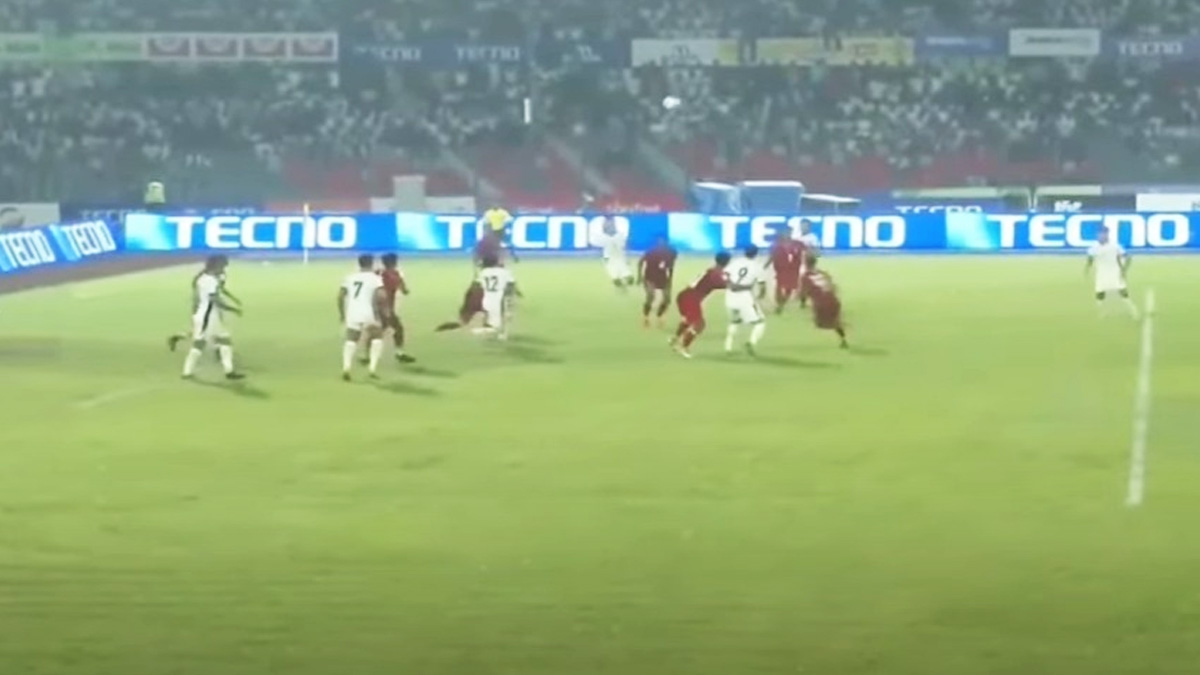 শেষ মুহূর্তে গোল হজম বাংলাদেশের, সমতায় শেষ প্রথমার্ধ