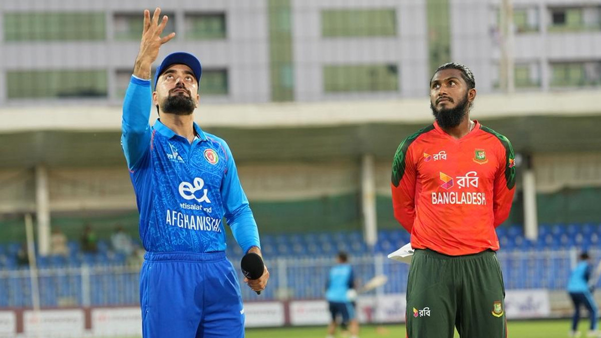 টস হেরে ফিল্ডিংয়ে বাংলাদেশ