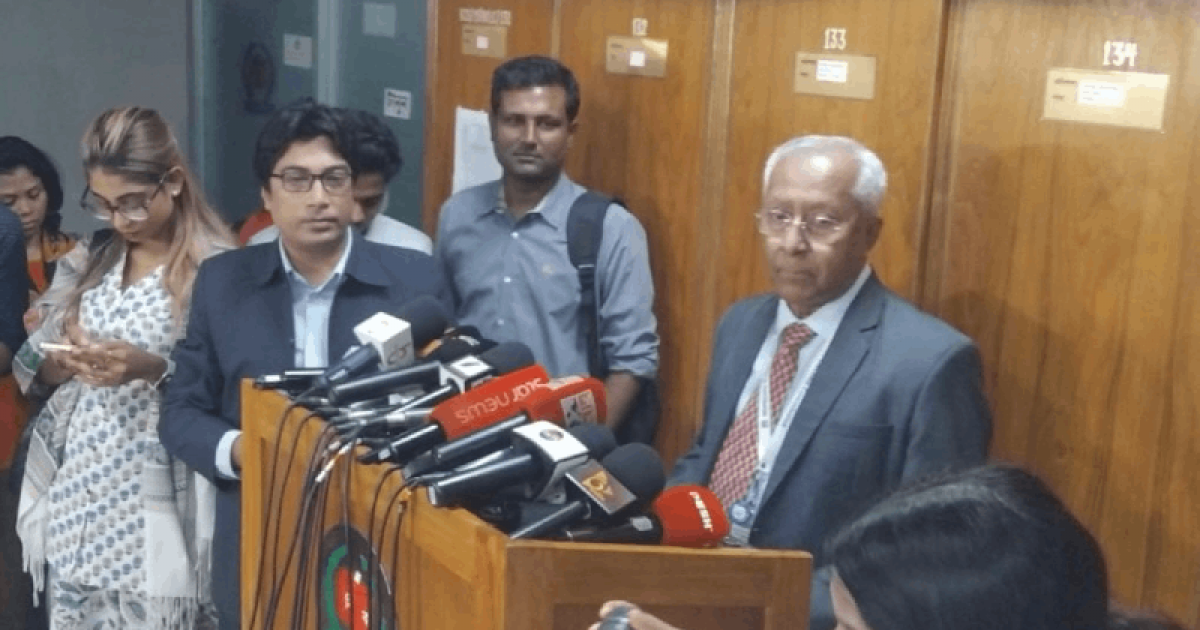ভোটকক্ষ নয়, বাড়ানো হবে গোপন কক্ষ: ইসি সচিব