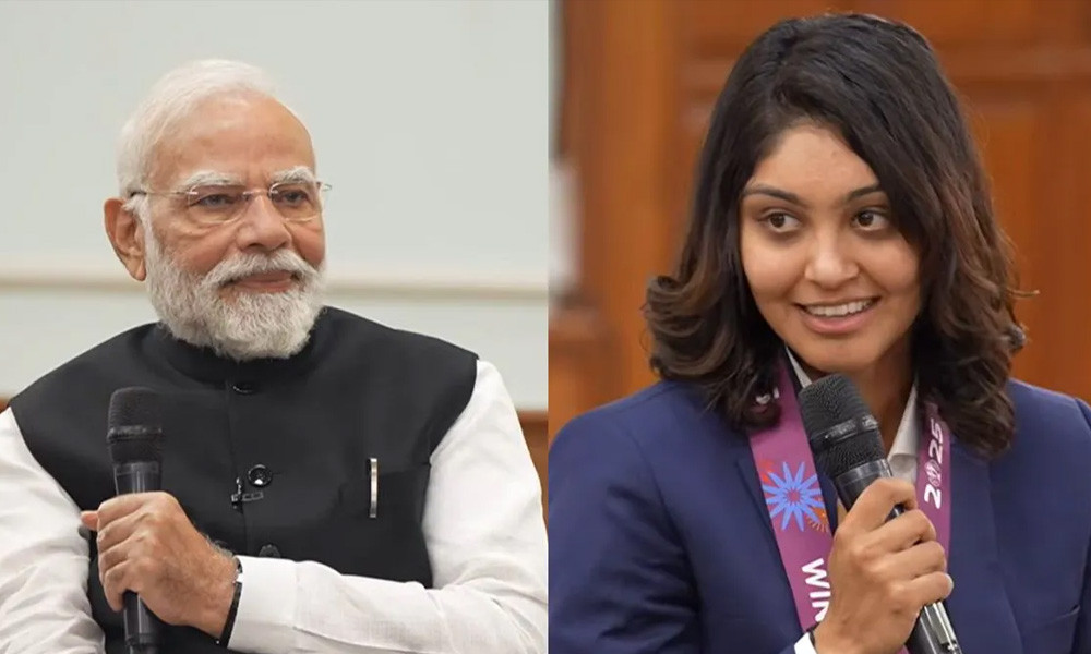 মোদির রূপচর্চার রহস্য জানতে চাইলেন ভারতীয় ক্রিকেটার