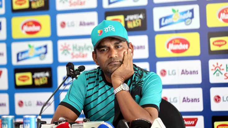 অবশেষে জাতীয় দলের কোচের পদ থেকে পদত্যাগ করছেন সালাউদ্দিন