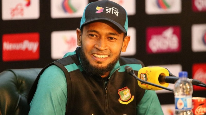 মুশফিকের শততম টেস্ট উৎসর্গ করলেন দাদা-দাদি ও নানা-নানিকে