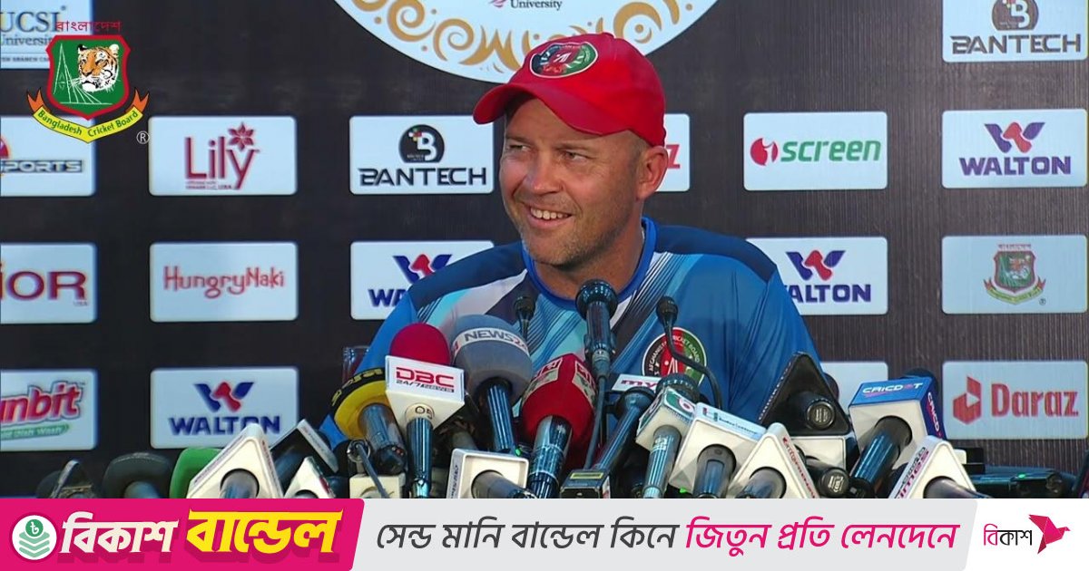 টি-টোয়েন্টি বিশ্বকাপের পর আফগানিস্তানের দায়িত্ব ছাড়বেন ট্রট