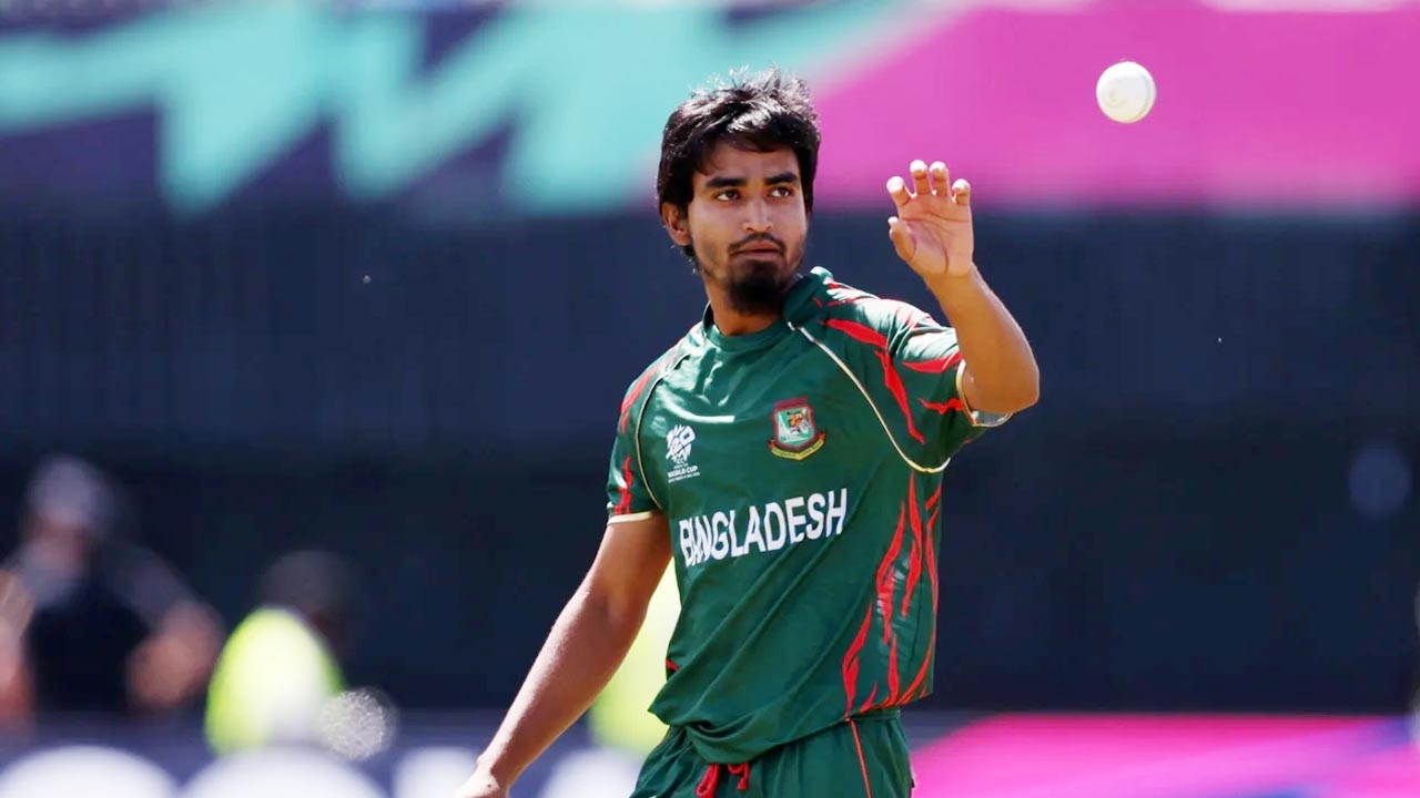 মুক্তিযোদ্ধারাদের নিয়ে গর্ববোধ করি, তারা প্রকৃত হিরো : তানজিম সাকিব