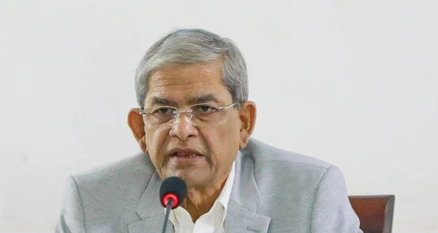 ভারতের সঙ্গে ভালো সম্পর্ক চাই, তবে হাসিনাকে ফেরত দেওয়া উচিত : মির্জা ফখরুল