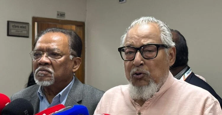 প্রতিপক্ষ দুর্বল নয়, নির্বাচন বানচালের চেষ্টা করতে পারে: নজরুল ইসলাম খান