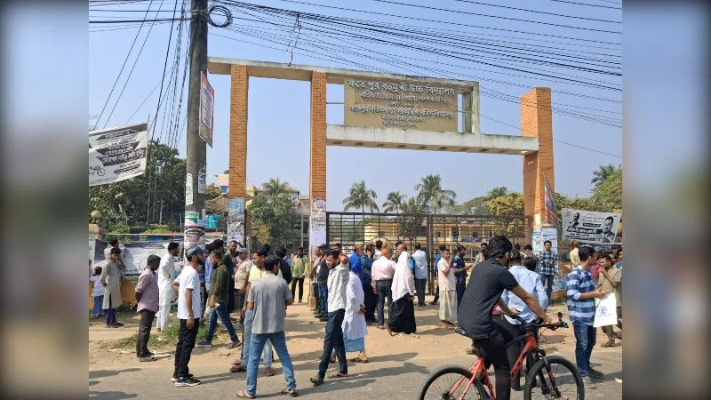 চট্টগ্রাম বিভাগে ৫ ঘণ্টায় ভোট পড়েছে ৩১.৫৯ শতাংশ
