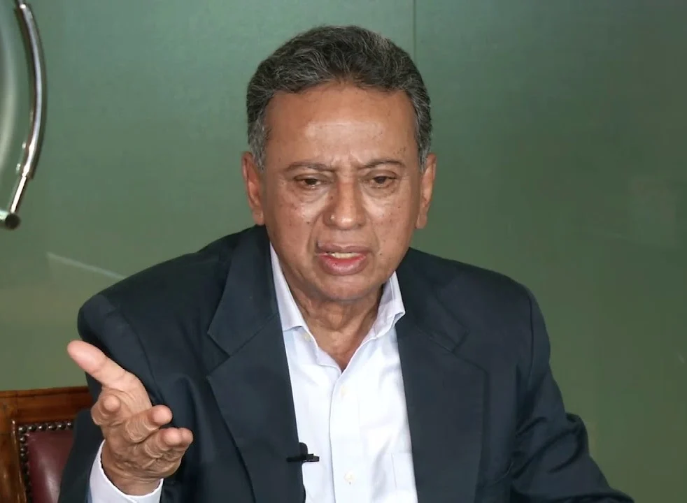 পাকিস্তান আমলে মন্ত্রী ছিলেন বাবা, বিএনপির ২ সরকারে গুরুত্বপূর্ণ মন্ত্রণালয় আমির খসরুর কাঁধে