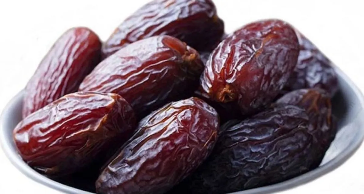 কেন ইফতারের সময় খেজুর খাওয়া দরকার?