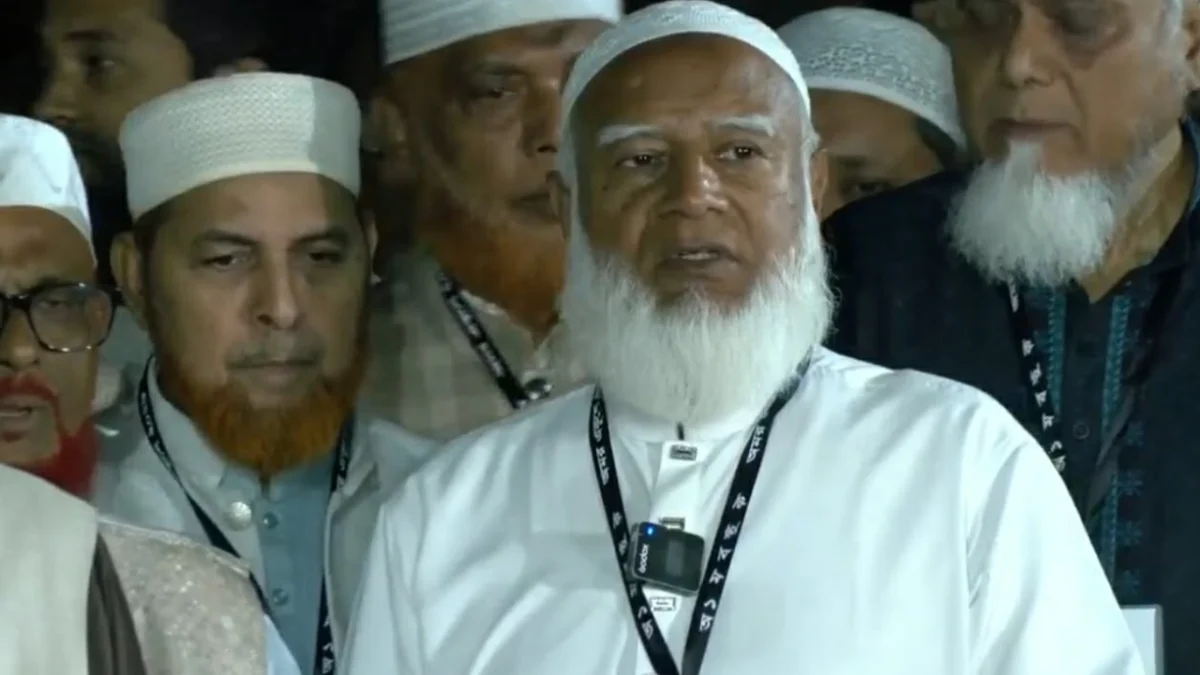 শহীদদের রক্তের ঋণ শোধে ন্যায়ভিত্তিক রাষ্ট্র প্রতিষ্ঠার আহ্বান: শহীদ মিনারে জামায়াত আমির