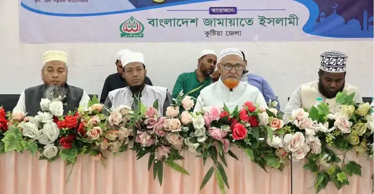 সাংবাদিকতা মহান পেশা, কোনো ব্যক্তি বা গোষ্ঠীর দিকে ঝুঁকে পড়বেন না: সাংবাদিকদের আমির হামজা