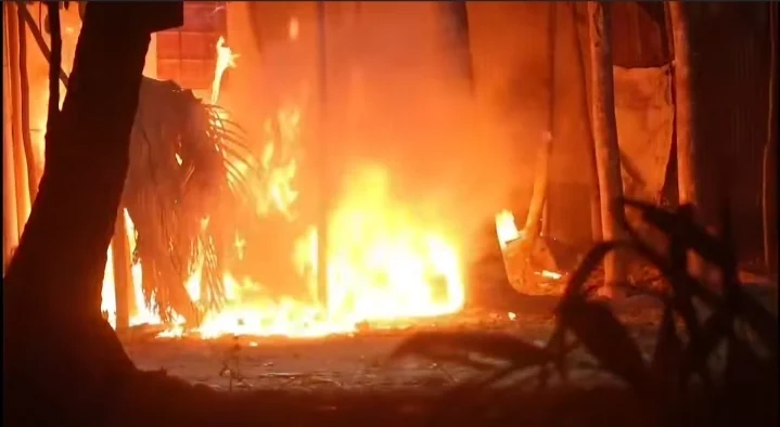 নড়াইলে ব্যাগে মিলল বোমা, নিষ্ক্রিয় করল বোম্ব ডিসপোজাল ইউনিট