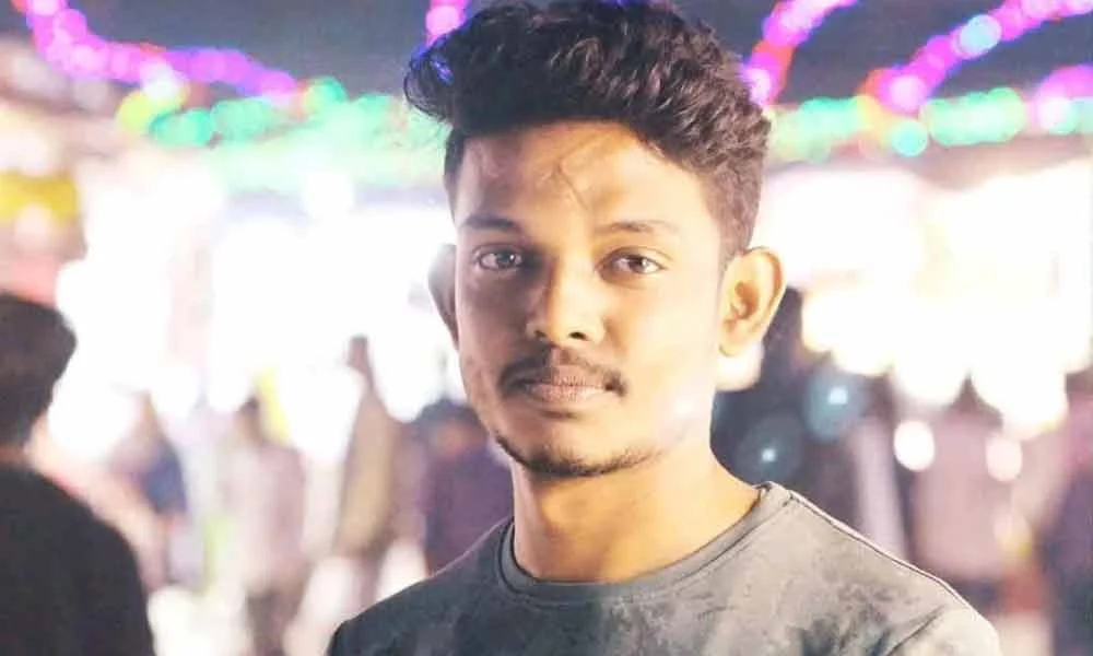 ছাত্রলীগ করায় ছেলেকে ত্যাজ্য ঘোষণা করলেন বাবা