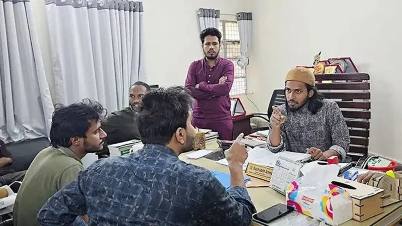 রাজশাহী বিশ্ববিদ্যালয়ের জিএস আম্মারের অত্যাচারে অতিষ্ঠ শিক্ষক-শিক্ষার্থীরা