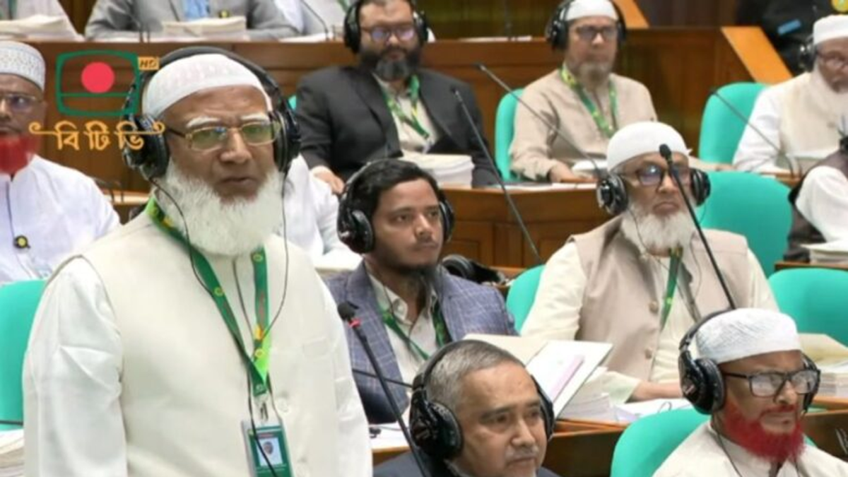 আপনি লড়াকু মুক্তিযোদ্ধা, আপনি পারবেন : স্পিকারকে ডা. শফিকুর