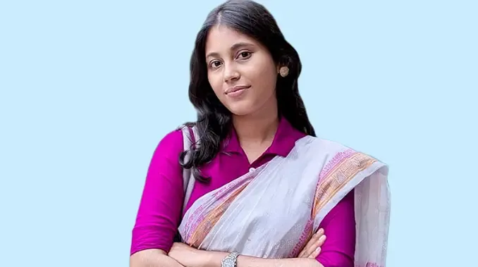 বিদেশে যাচ্ছেন ডাকসু নেত্রী জুমা, গুজবের শিরোনাম কী হবে— জানালেন নিজেই !
