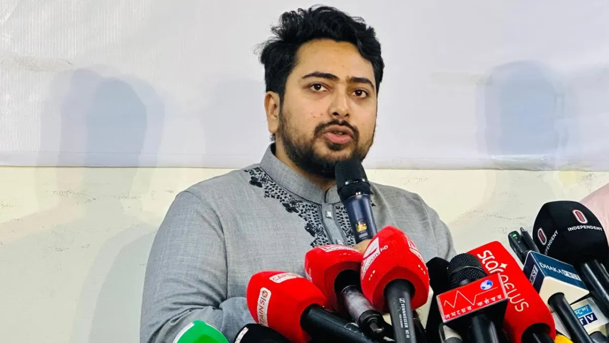 ভেদাভেদ ভুলে সবাইকে ঈদ উৎসবে শামিল হওয়ার আহ্বান নাহিদ ইসলামের