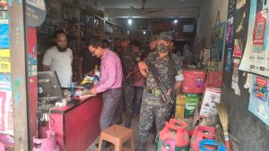 ব্রাহ্মণবাড়িয়ায় বেশি দামে গ্যাস বিক্রি: এক প্রতিষ্ঠানকে ১০ হাজার টাকা জরিমানা