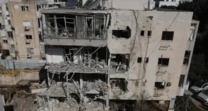 ইরানের হামলায় তেল আবিবে হাজারের বেশি অ্যাপার্টমেন্ট বসবাসের অযোগ্য