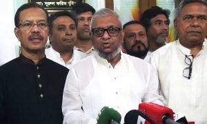 দেশে জ্বালানি তেলের সংকট নেই, ২-৩ দিনের মধ্যে সব স্বাভাবিক হয়ে যাবেধ: শ্রমমন্ত্রী