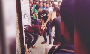 ‘জয় বাংলা’ স্লোগান দেওয়ায় যুবককে গণপিটুনি