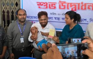 সিরাজগঞ্জে হাম-রুবেলা টিকাদান ক্যাম্পেইনের উদ্বোধন