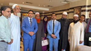 ধর্মমন্ত্রীর উদ্যোগে দেশে ফিরলেন আটকে পড়া ৩৩ উমরাহ যাত্রী