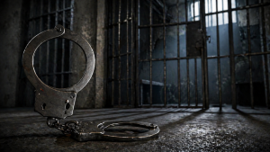 চাঁদাবাজির অভিযোগে আটকের ১২ ঘণ্টা পর স্বেচ্ছাসেবক দলের দুই নেতাকে ছেড়ে দিলো পুলিশ