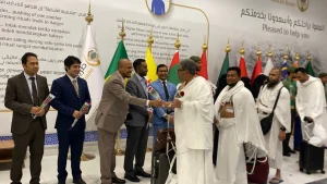 সৌদি আরবে পৌঁছেছে প্রথম হজ ফ্লাইট