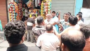 এসএসসি পরীক্ষার হলের সামনে বিএনপির দুই পক্ষের হাতাহাতি