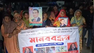 বহিষ্কৃত স্বেচ্ছাসেবক দল নেতা গ্রেপ্তারের পর অফিস ভাঙচুর করলেন বিক্ষুব্ধ নারীরা