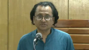 তেলের দামের সঙ্গে সমন্বয় করে বাসের ভাড়া নির্ধারণ হবে: প্রধানমন্ত্রীর তথ্য উপদেষ্টা