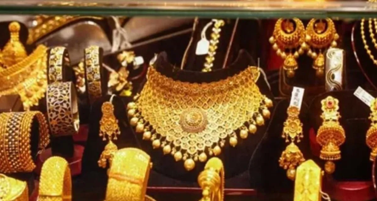 আবারও বাড়ানো হলো স্বর্ণের দাম