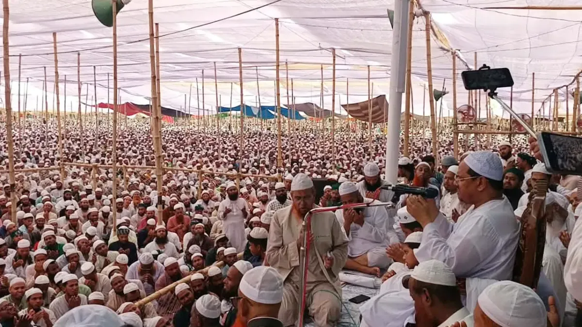 লাখো মুসল্লির ‘আমিন’ ধ্বনিতে শেষ হলো চরমোনাইয়ের মাহফিল