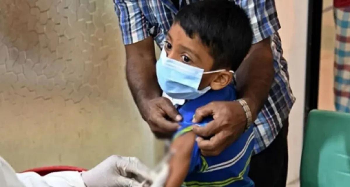 আগামীকাল থেকে যে ৩০ উপজেলায় হামের জরুরি টিকাদান শুরু