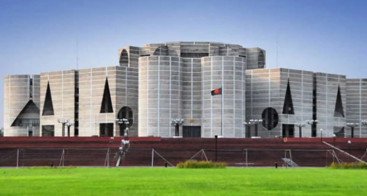 অবশেষে নতুন বয়স নির্ধারণ সরকারি চাকরিতে প্রবেশের