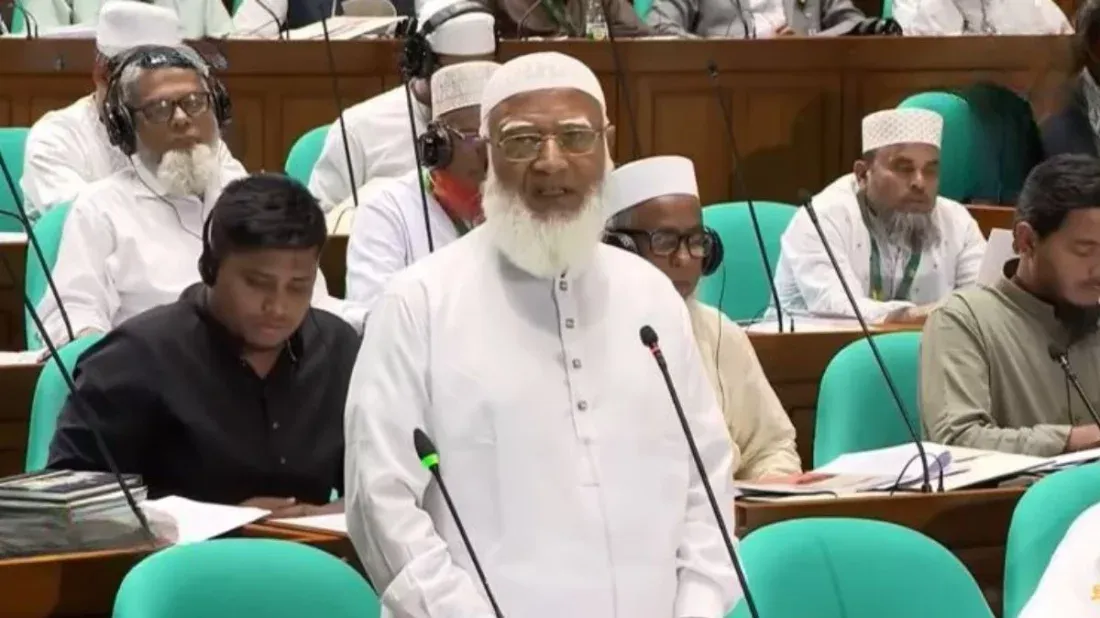 সংবিধানের দোহাই আর নয়, আমরা ফ্যাসিবাদের দাফন করতে চাই: বিরোধীদলীয় নেতা