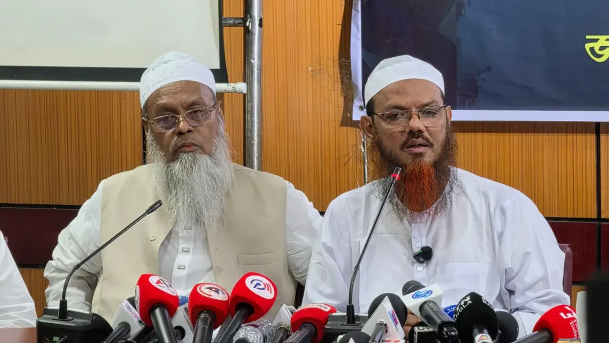 ঘোষিত ইশতেহার বাস্তবায়নে গড়িমসি করলে ক্ষমতায় থাকার অধিকার হারাবে বিএনপি: শায়েখে চরমোনাই