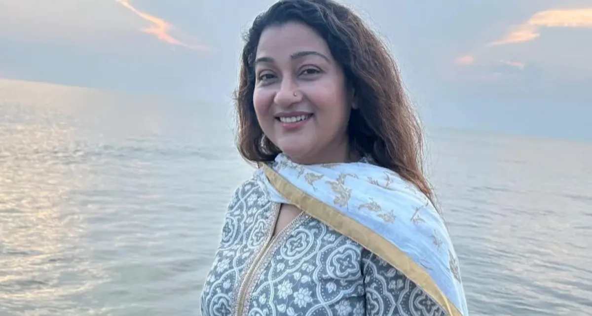 ব্যক্তিগত জীবনের এক আক্ষেপ তুলে ধরলেন দীপা খন্দকার